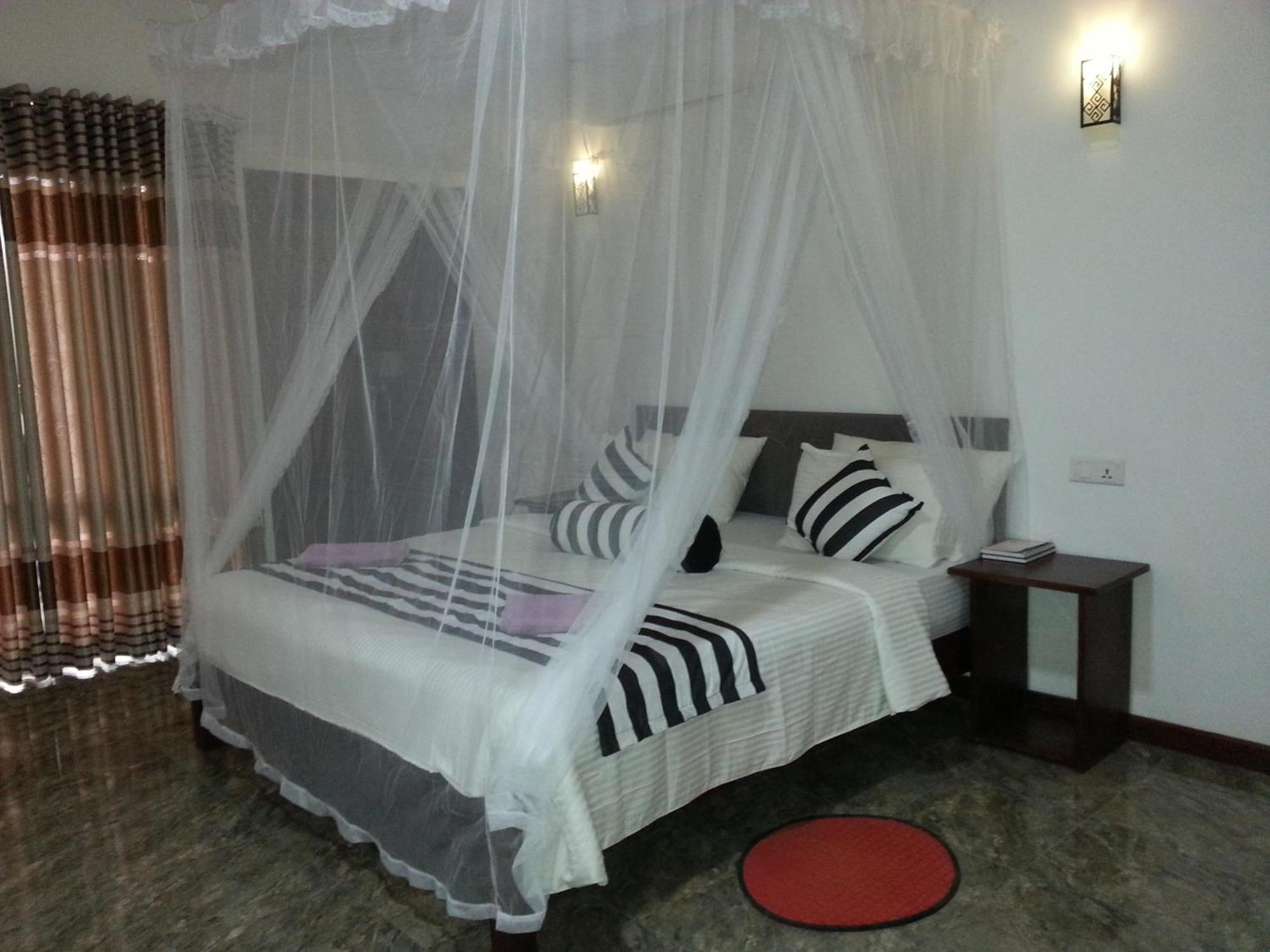 Wow Home Stay Ella Extérieur photo